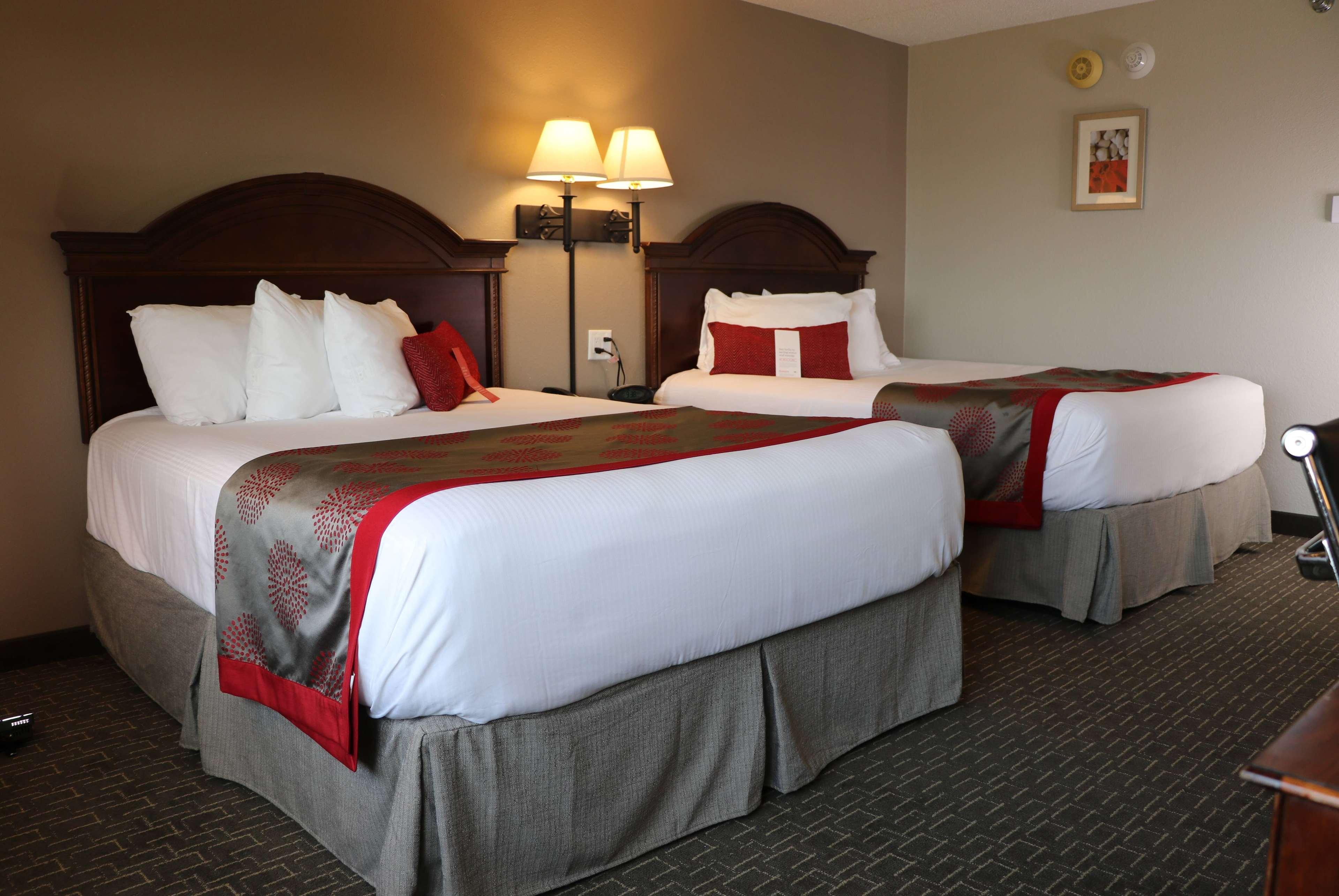 Ramada Plaza By Wyndham Hagerstown Hotel Buitenkant foto