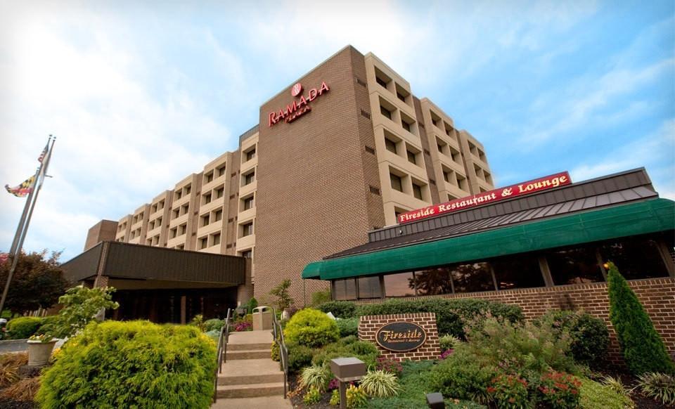 Ramada Plaza By Wyndham Hagerstown Hotel Buitenkant foto